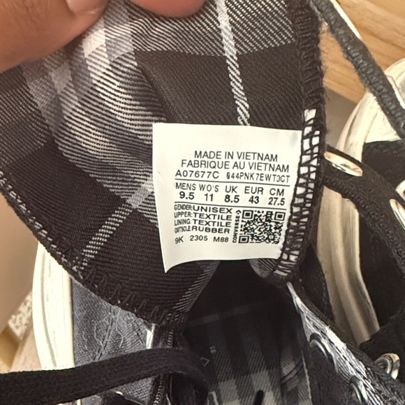 LIKE NEW Converse Black and White Run Star Punk - Picture 7 of 7